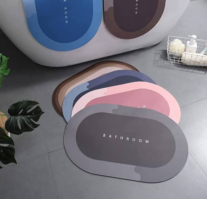 Absorbent foot mat plain