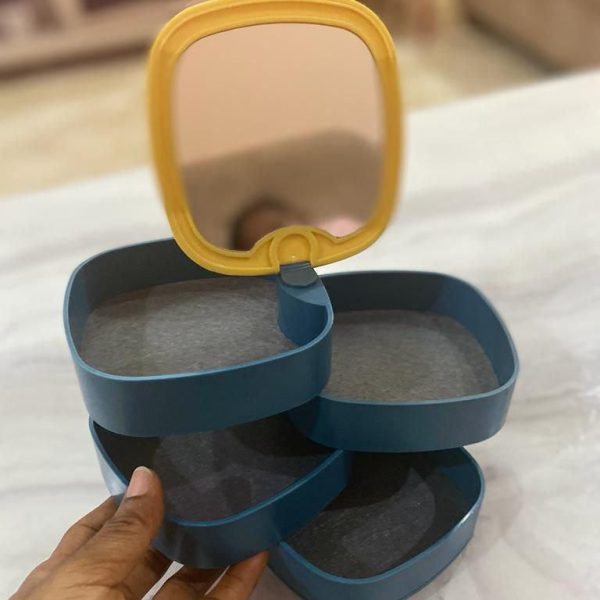 Jewelry box with mirror 4layers