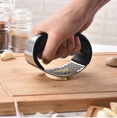 Kitchen Garlic Press Stainless Garlic Crusher Chopper Gadget Kitchen Garlic Press Stainless Garlic Crusher Chopper Gadget
