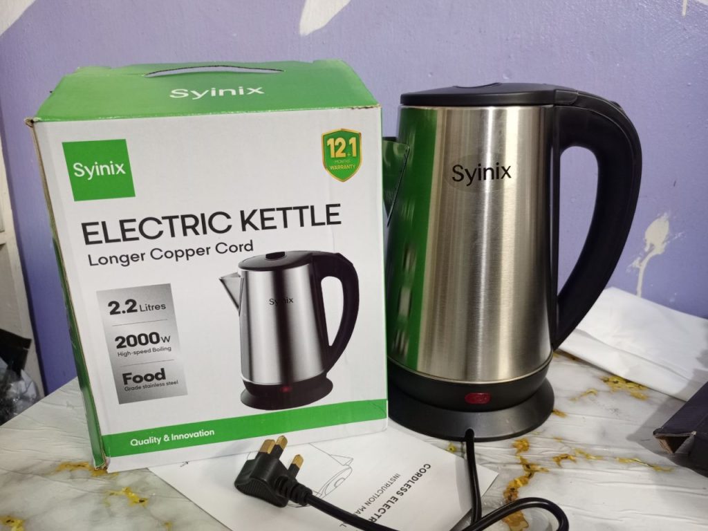 Syinix Electric Kettle 2.2liters 2000watts